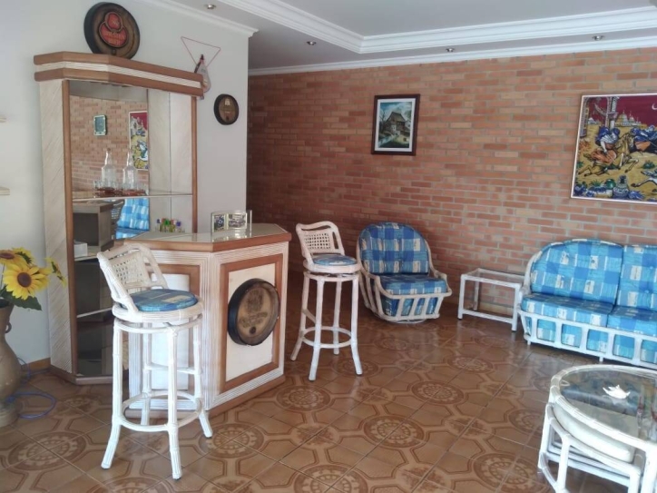 Fazenda à venda e aluguel com 4 quartos, 600m² - Foto 3