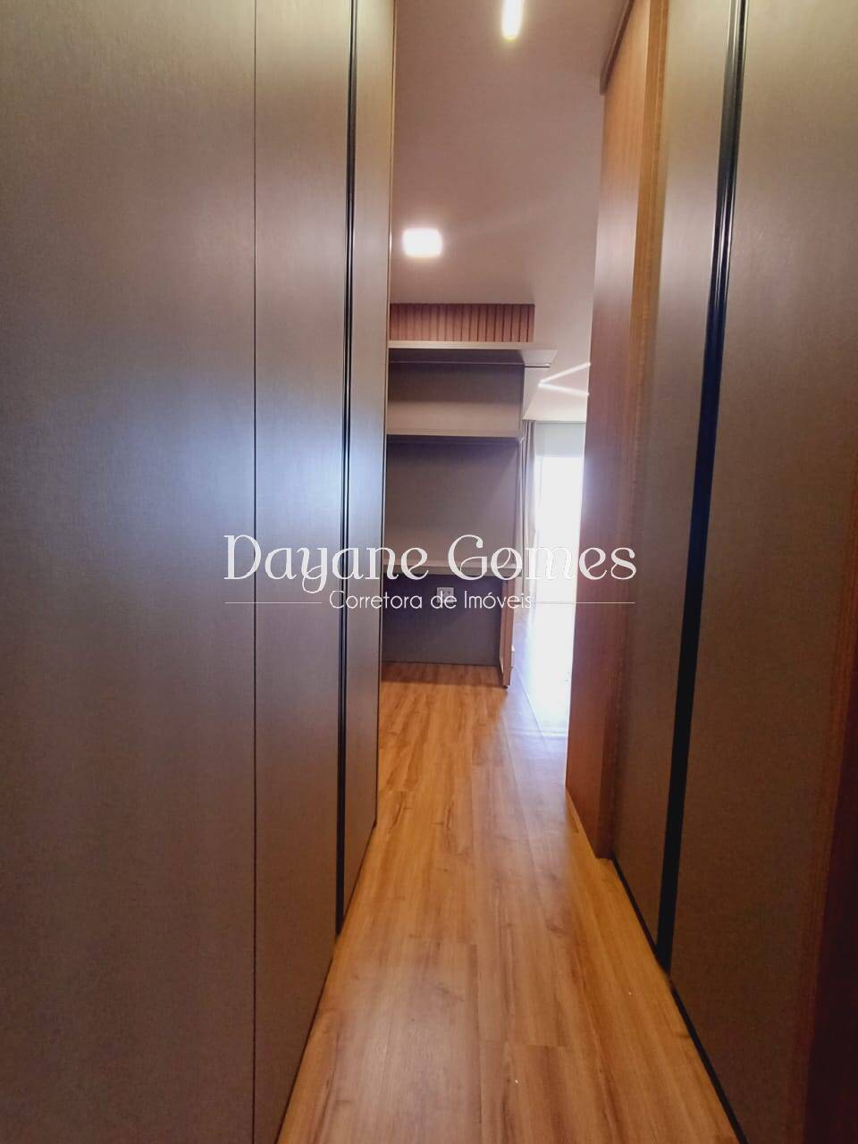 Apartamento à venda com 1 quarto, 102m² - Foto 26