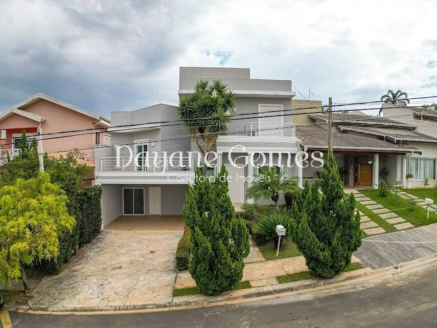 Casa de Condomínio à venda e aluguel com 3 quartos, 208m² - Foto 2