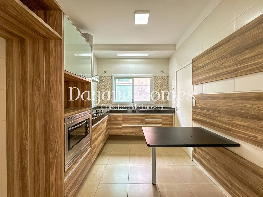 Casa de Condomínio à venda e aluguel com 3 quartos, 208m² - Foto 12