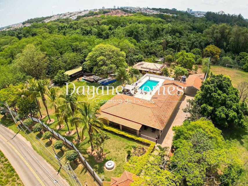 Fazenda à venda com 6 quartos, 680m² - Foto 1