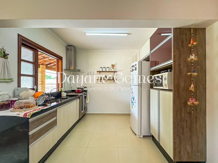 Fazenda à venda com 6 quartos, 680m² - Foto 58