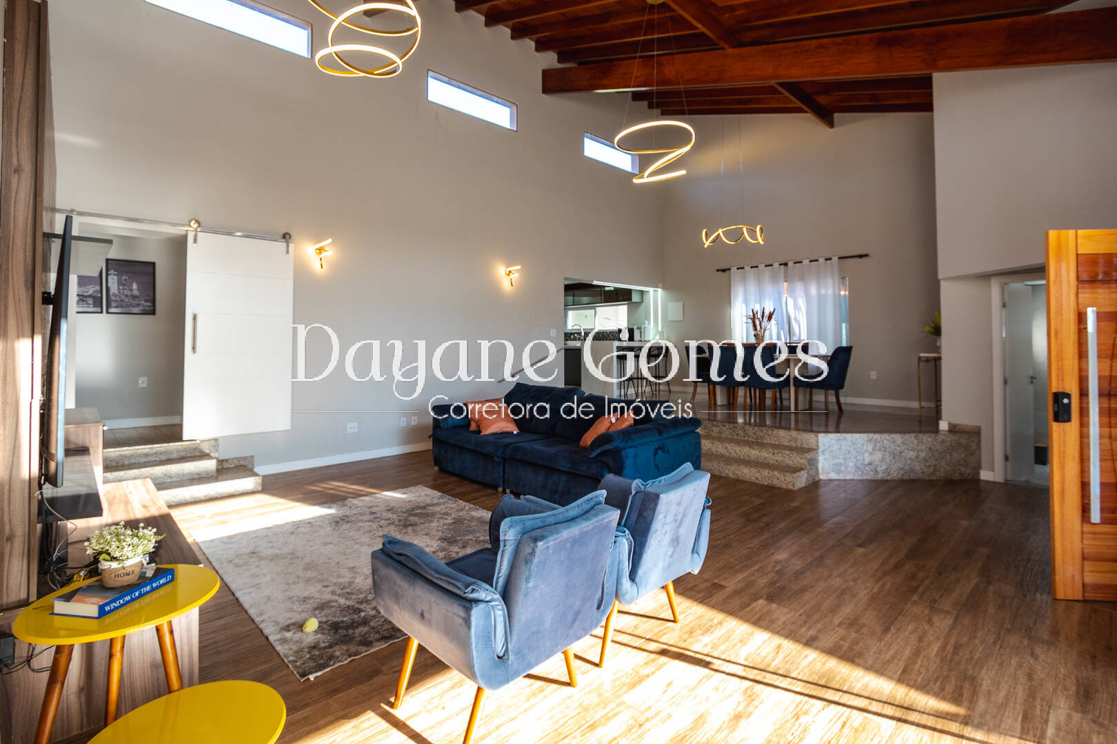 Casa à venda com 5 quartos, 350m² - Foto 32